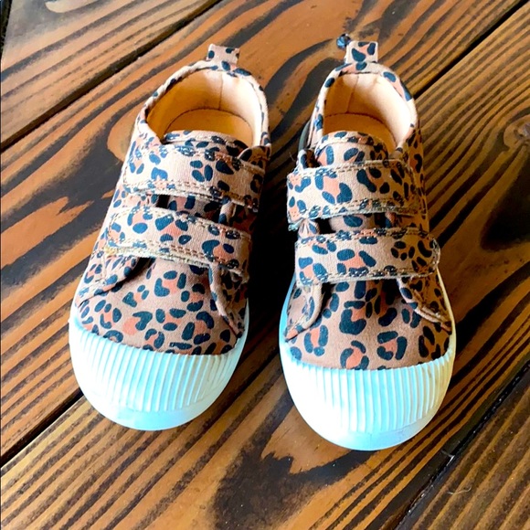 girls cheetah shoes